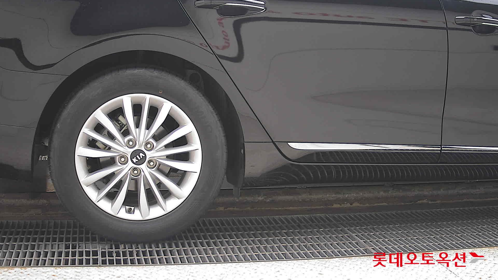 Kia K7 id 3461957 из Кореи 24