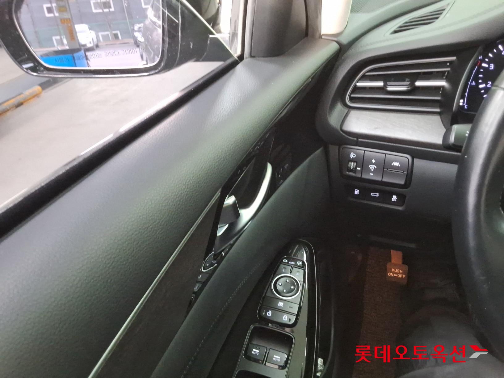 Kia K7 id 3461957 из Кореи 28