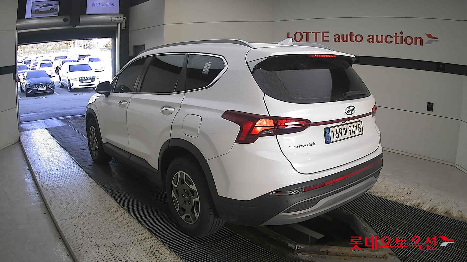 Hyundai Santa Fe Hybrid 2022 Creamy White Pearl (optional) из Кореи, фото 6