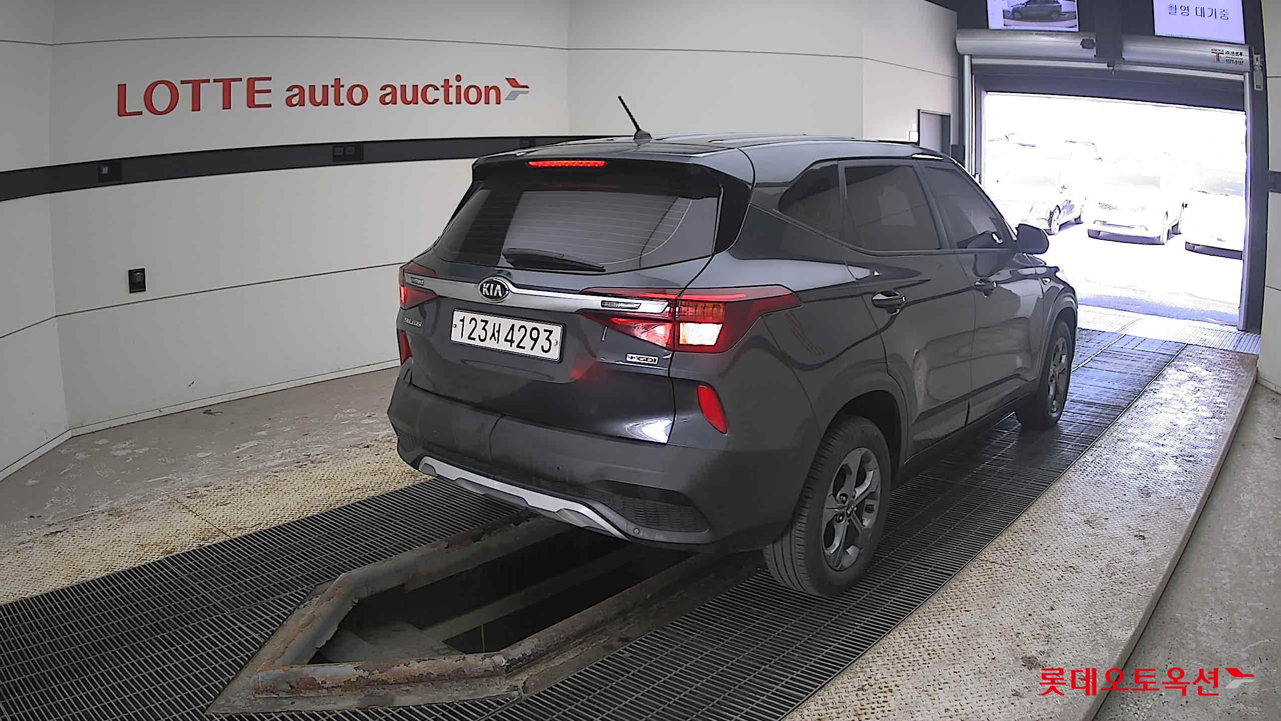 Kia Seltos 2020 Gravity Gray из Кореи, фото 4