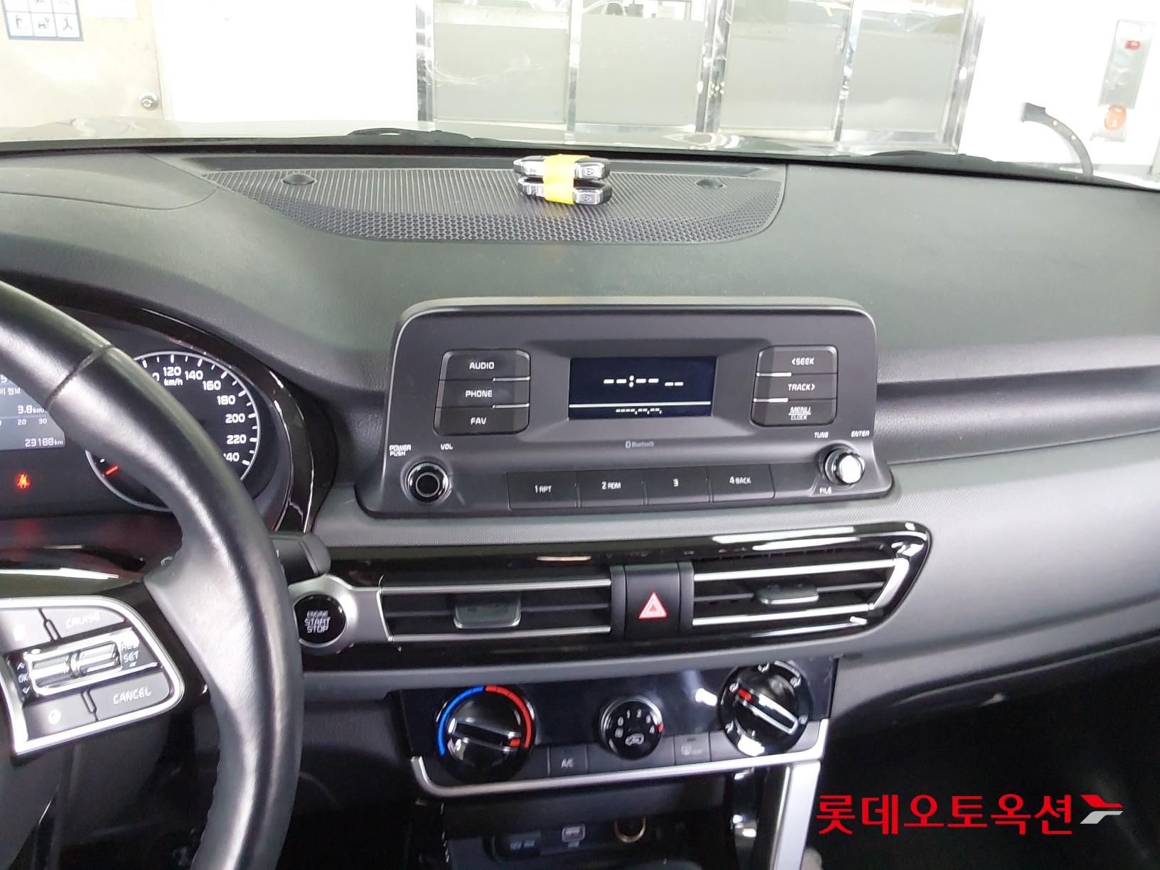 Kia Seltos id 3822984 из Кореи 30