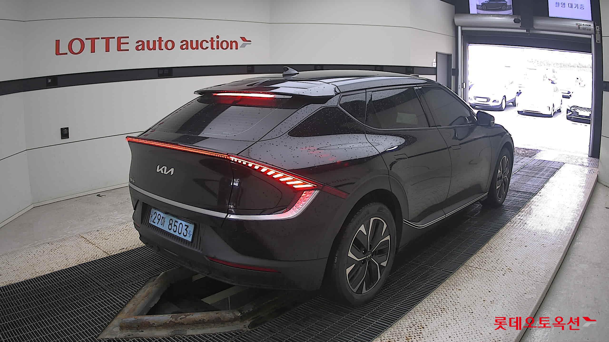 Kia EV6 2022 Aurora Black Pearl из Кореи, фото 4