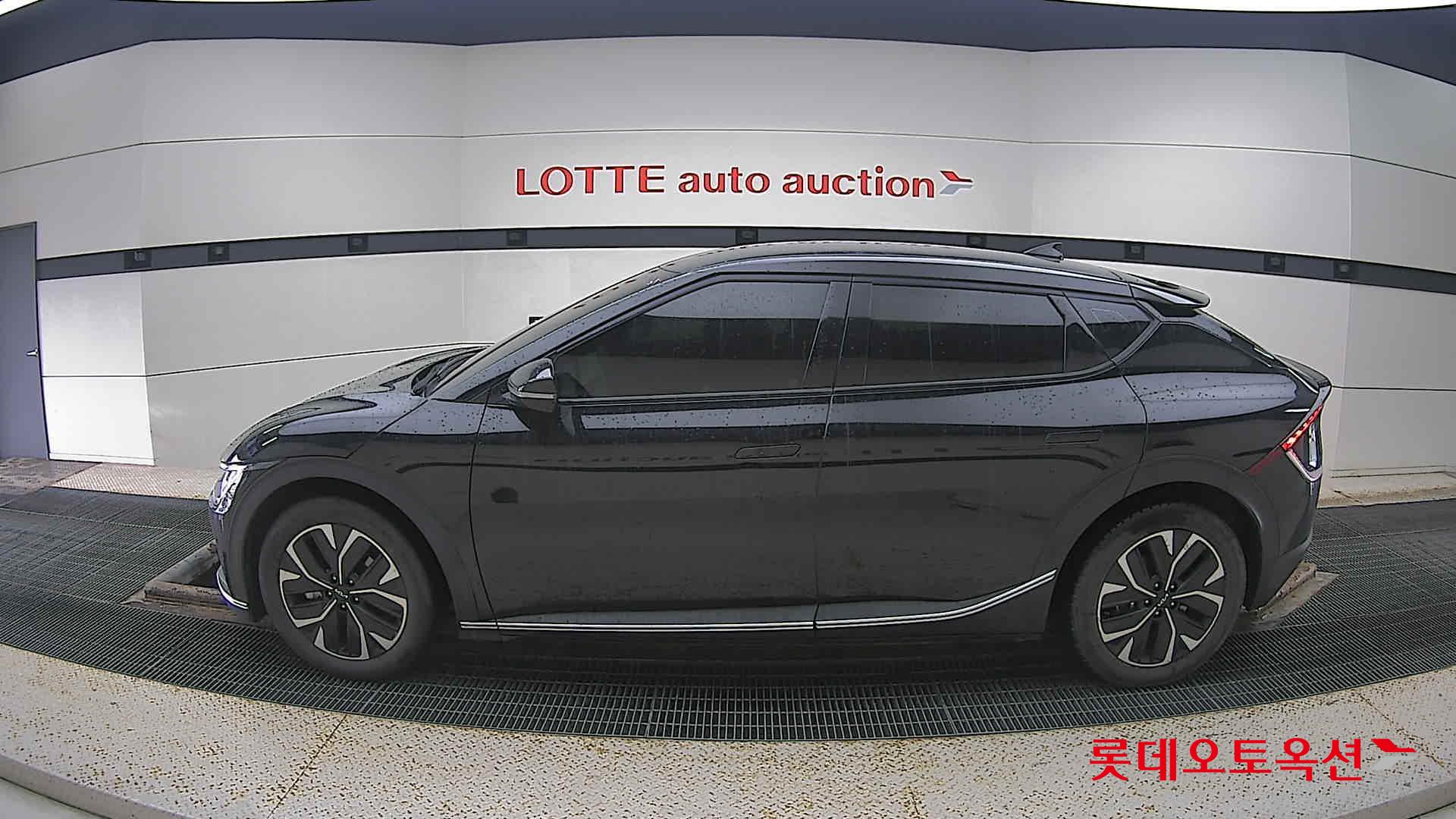 Kia EV6 id 3471562 из Кореи 7