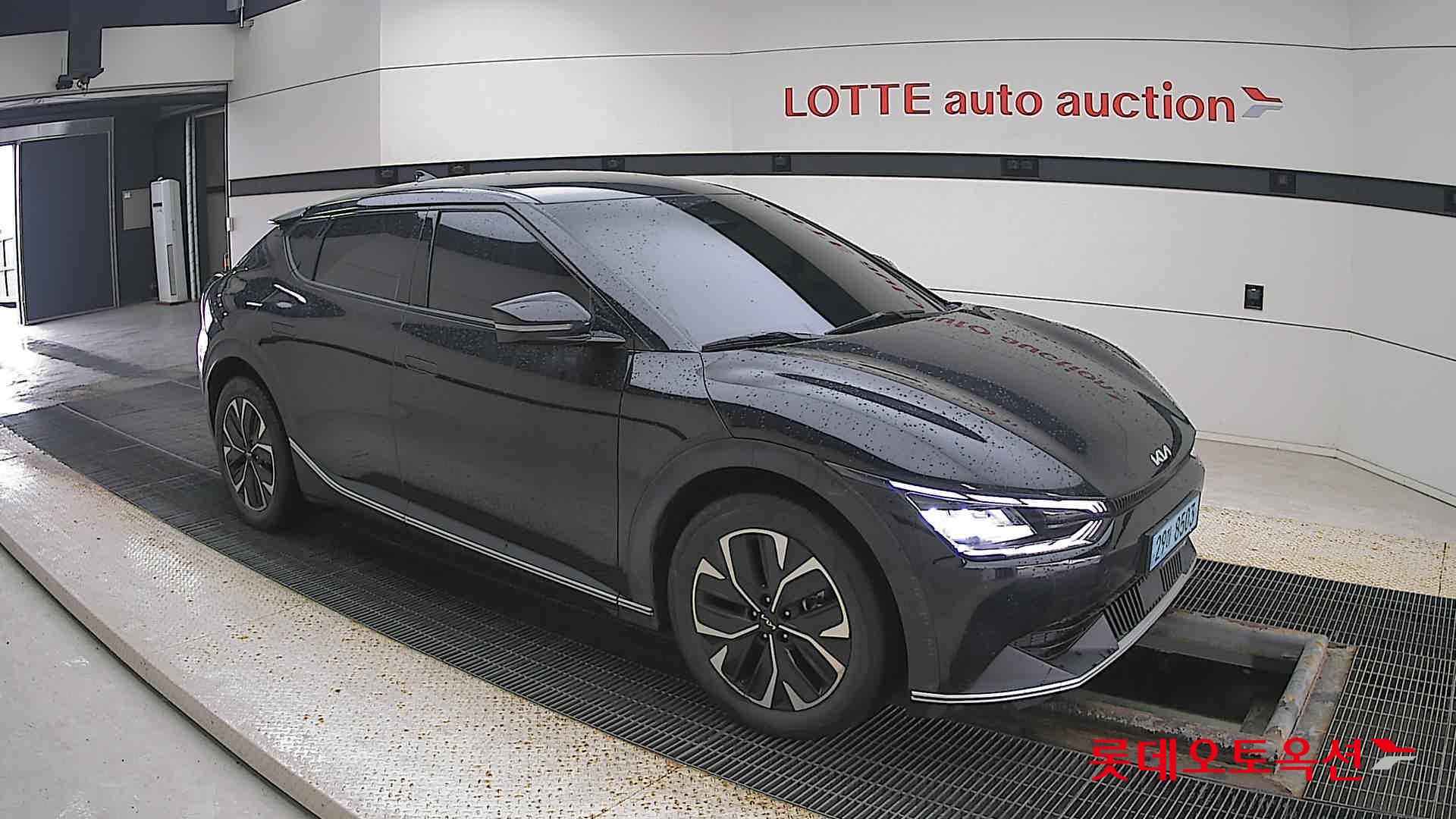 Kia EV6 id 3471562 из Кореи 16