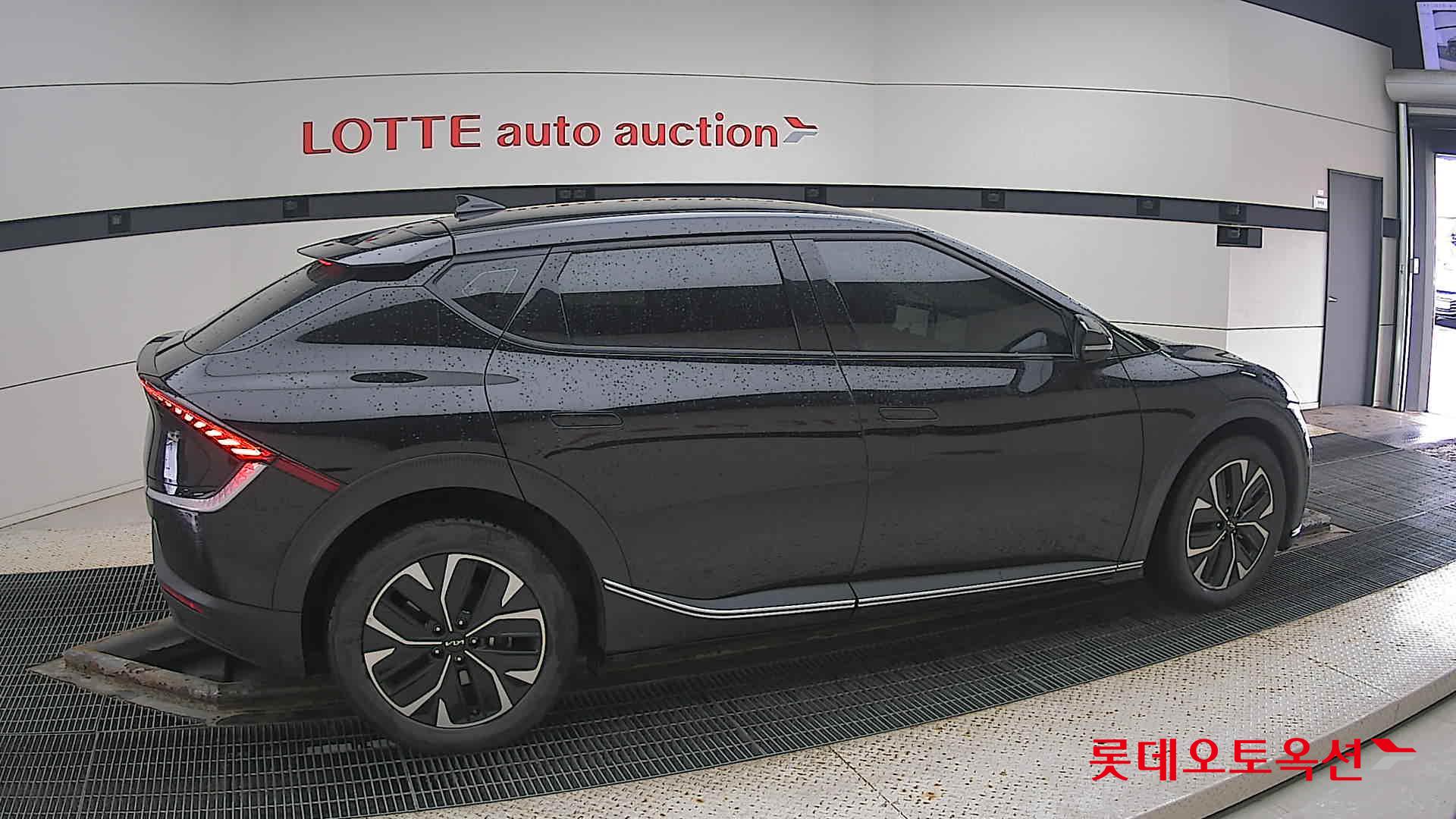 Kia EV6 id 3471562 из Кореи 18