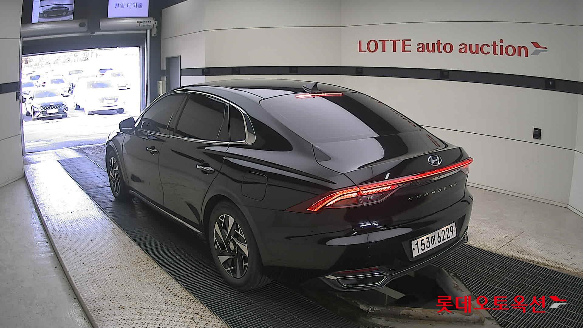 Hyundai Grandeur Hybrid 2021 Midnight Black из Кореи, фото 6