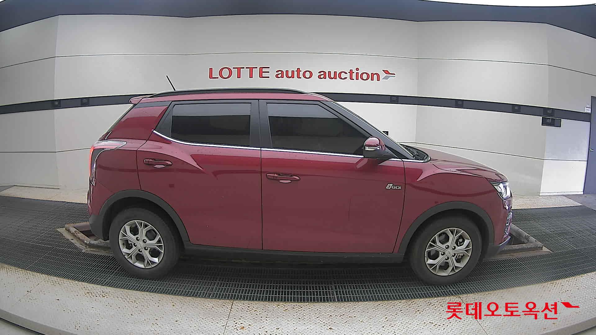 SsangYong Tivoli 2022 Cherry Red из Кореи, фото 3