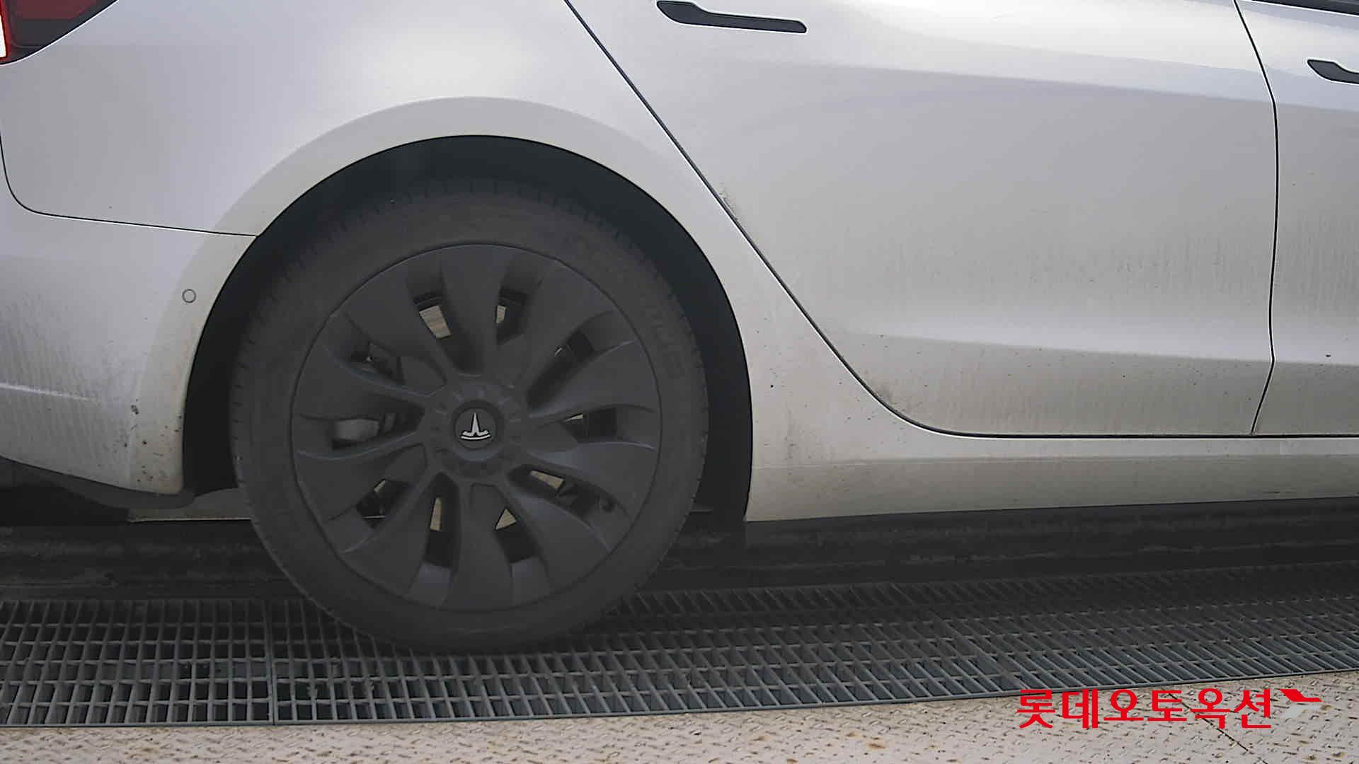 Tesla Model 3 Long Range id 3476499 из Кореи 24