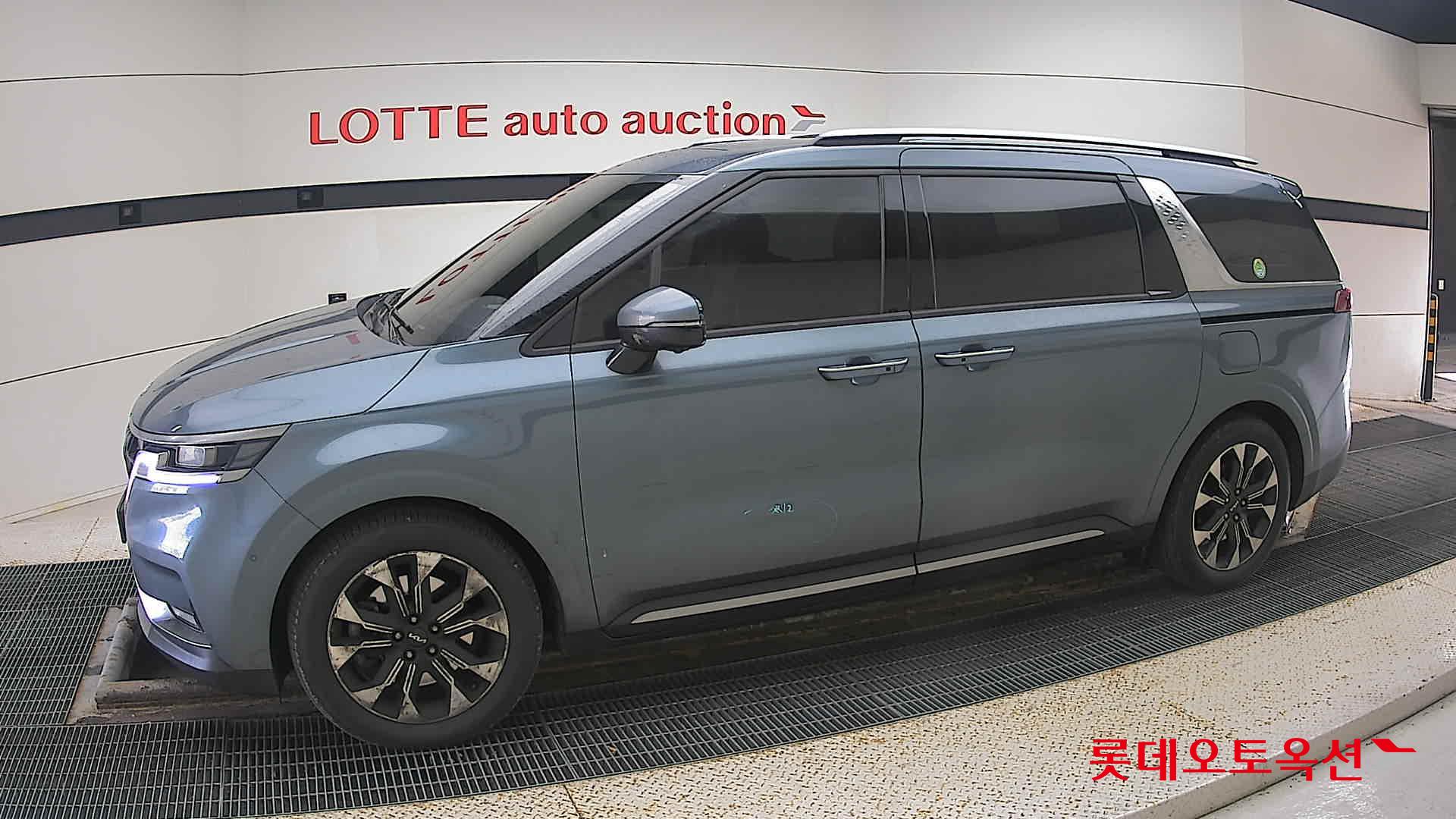 Kia Carnival Limousine id 3461971 из Кореи 12