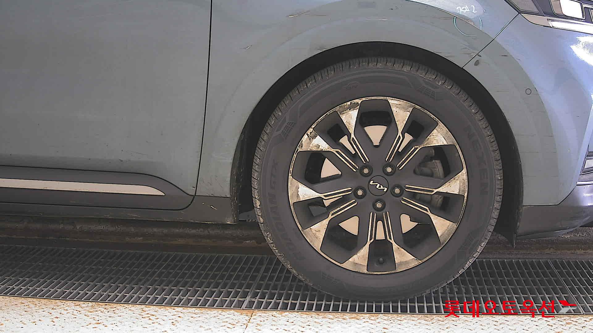 Kia Carnival Limousine id 3461971 из Кореи 23