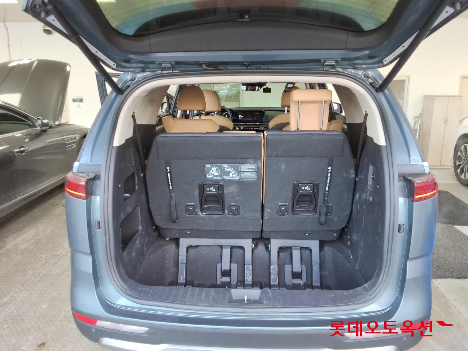 Kia Carnival Limousine id 3461971 из Кореи 37