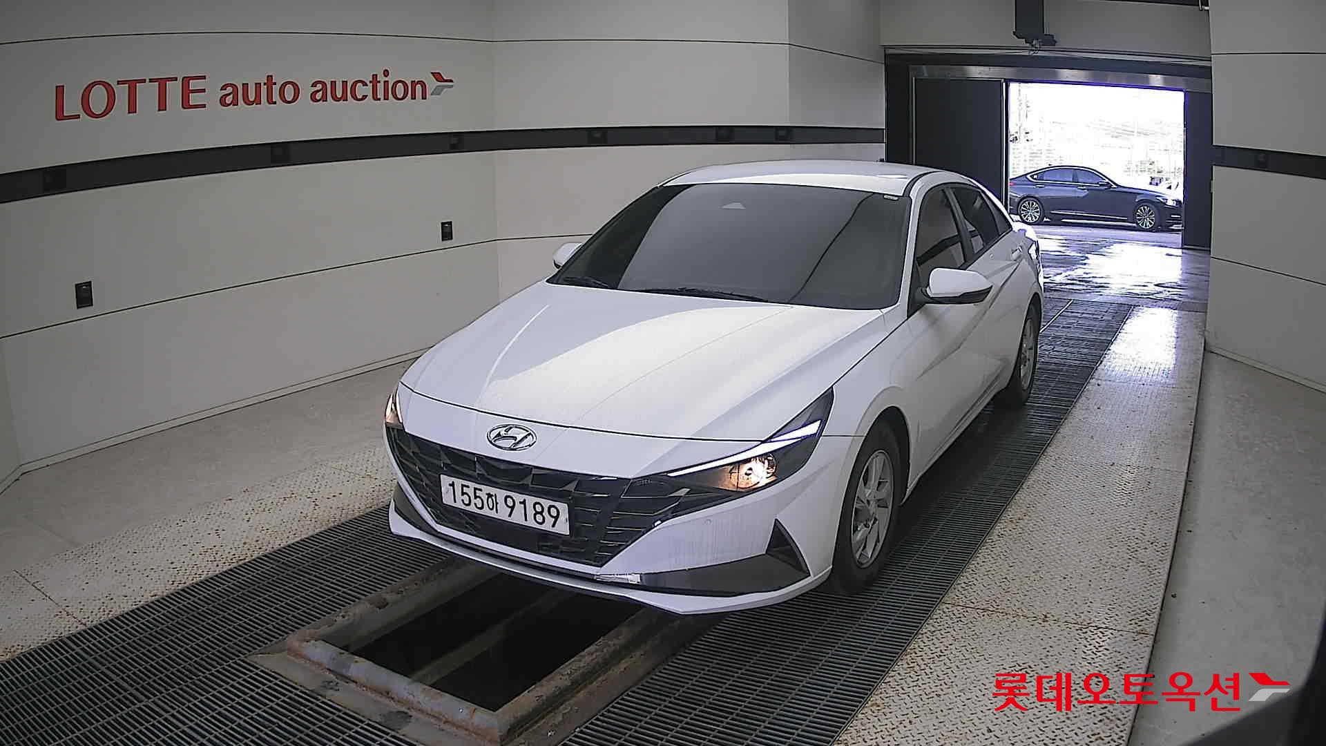 Hyundai Avante 2021 Polar White из Кореи