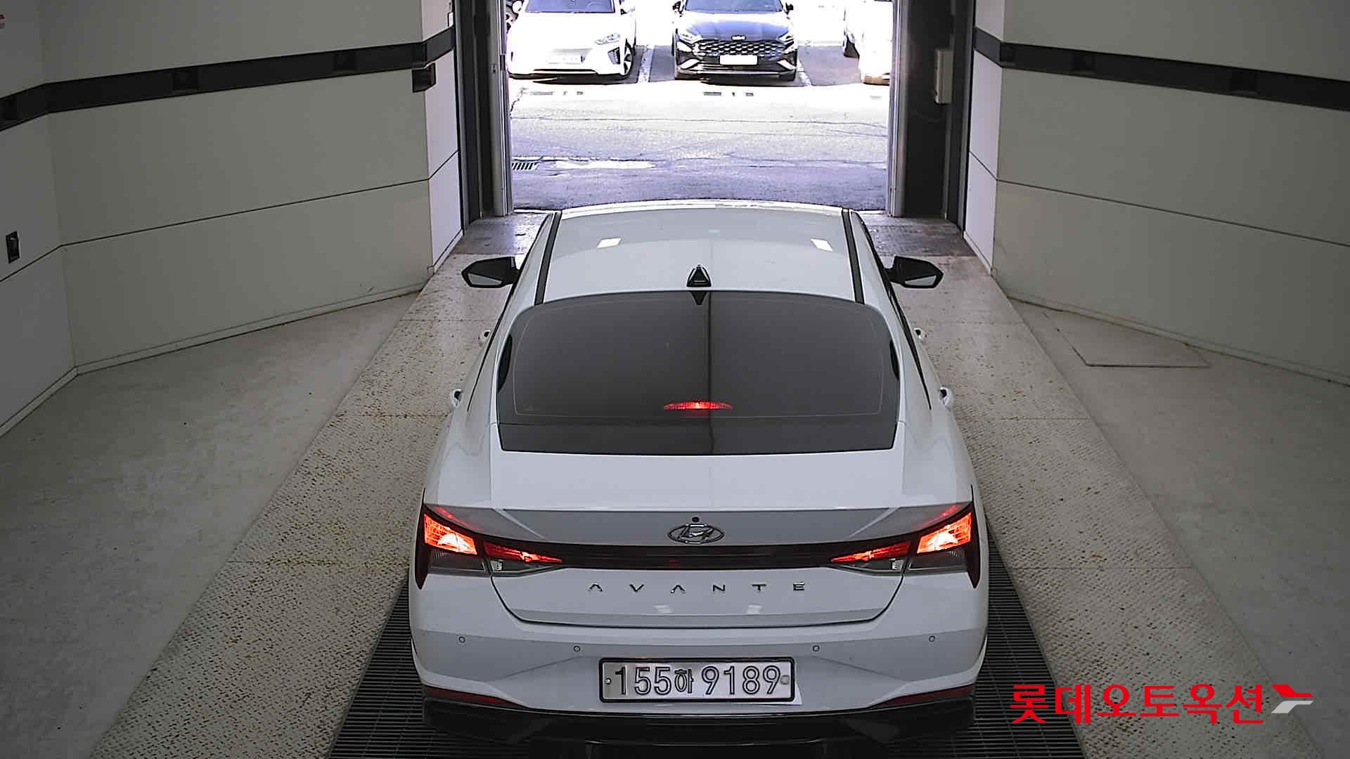 Hyundai Avante 2021 Polar White из Кореи, фото 5