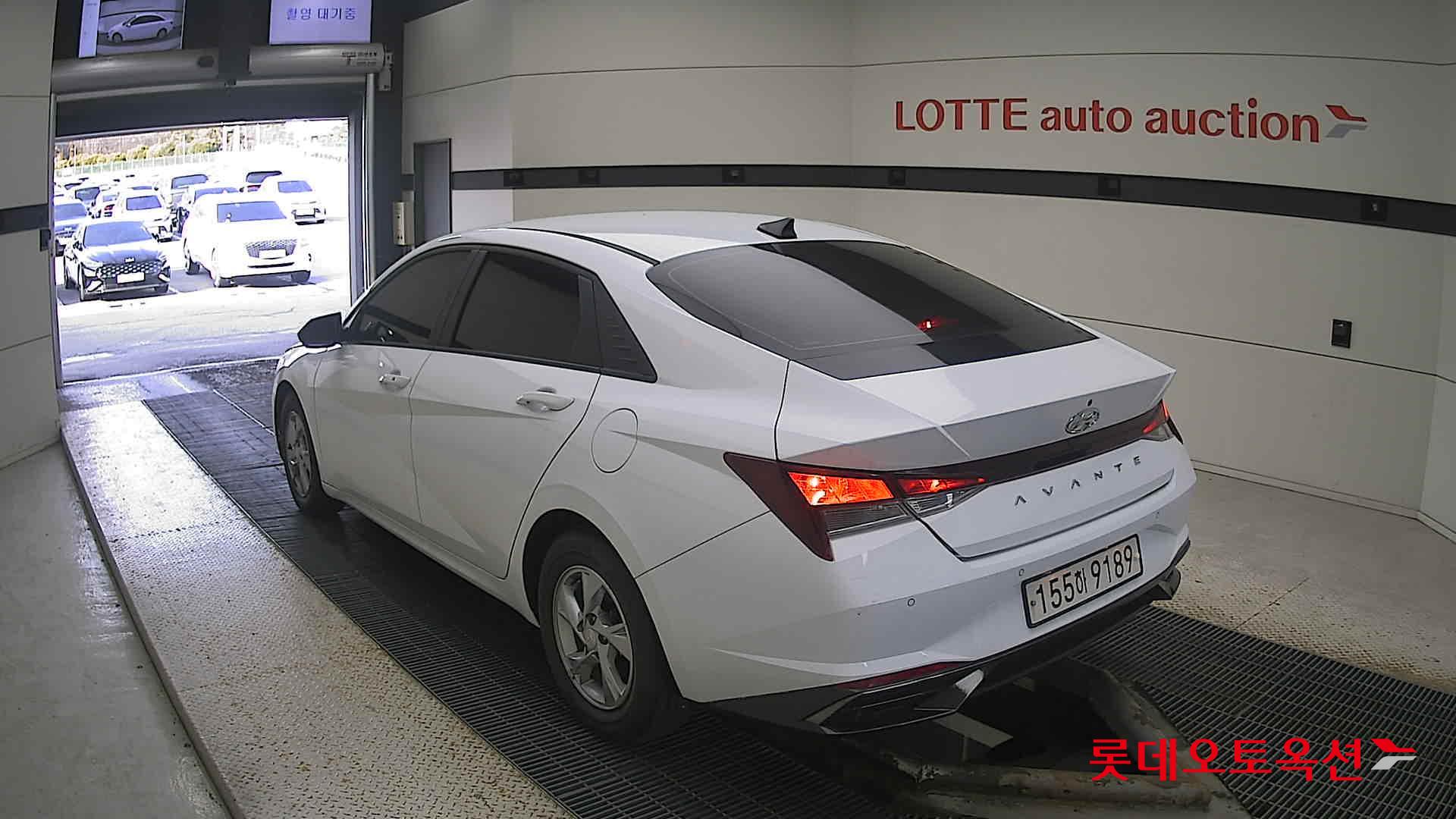 Hyundai Avante 2021 Polar White из Кореи, фото 6