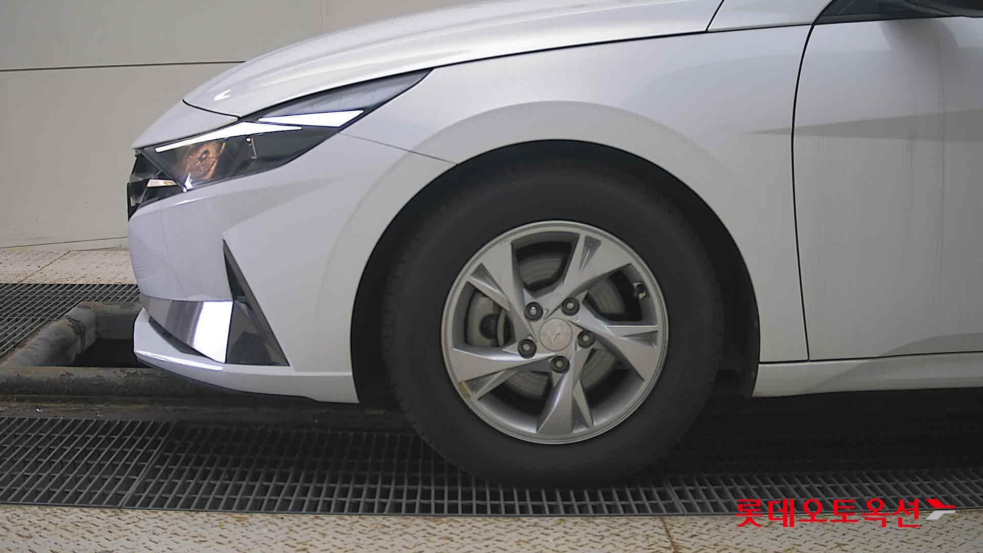 Hyundai Avante id 3466810 из Кореи 21