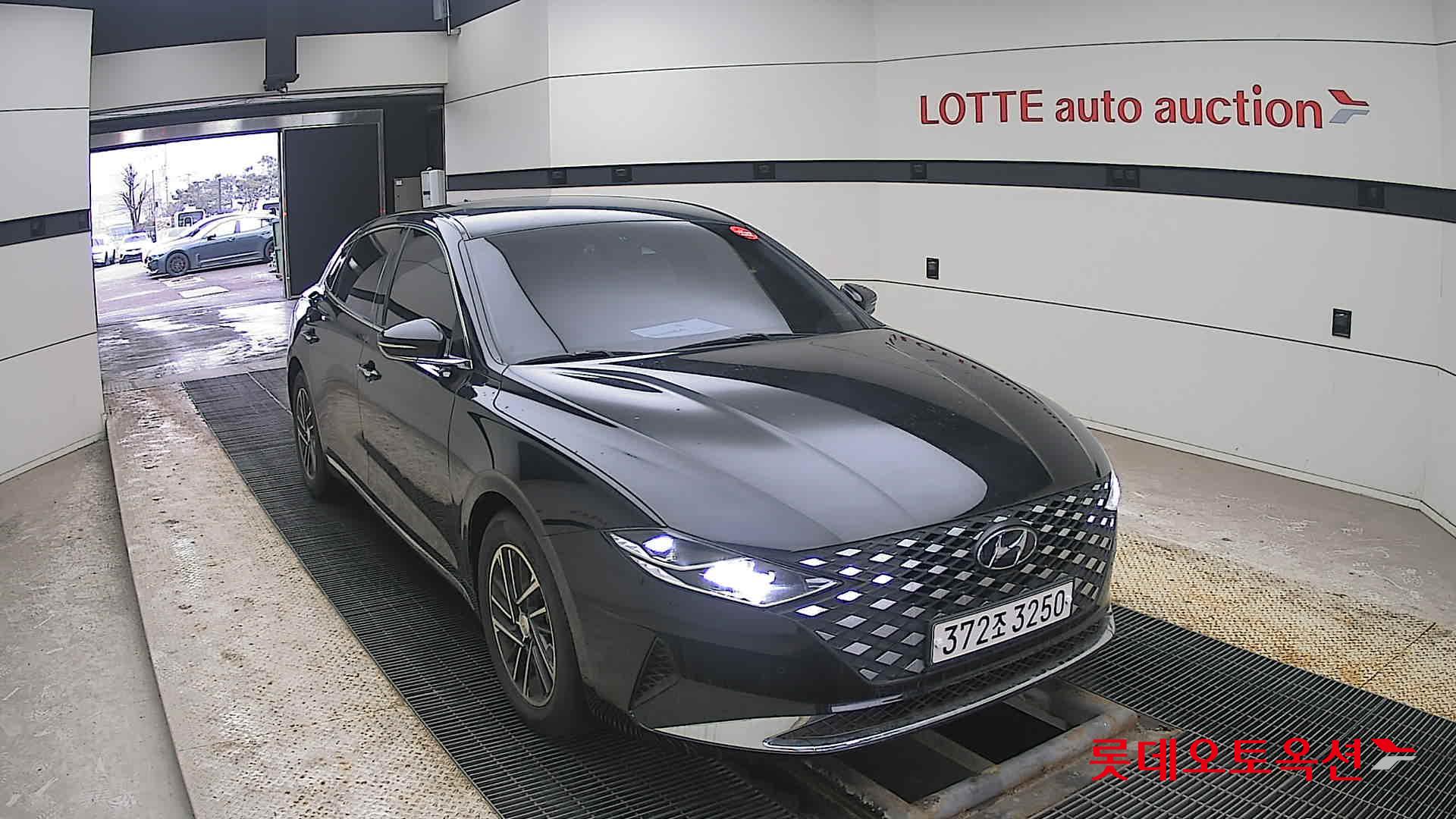 Hyundai Grandeur id 3809905 из Кореи 15