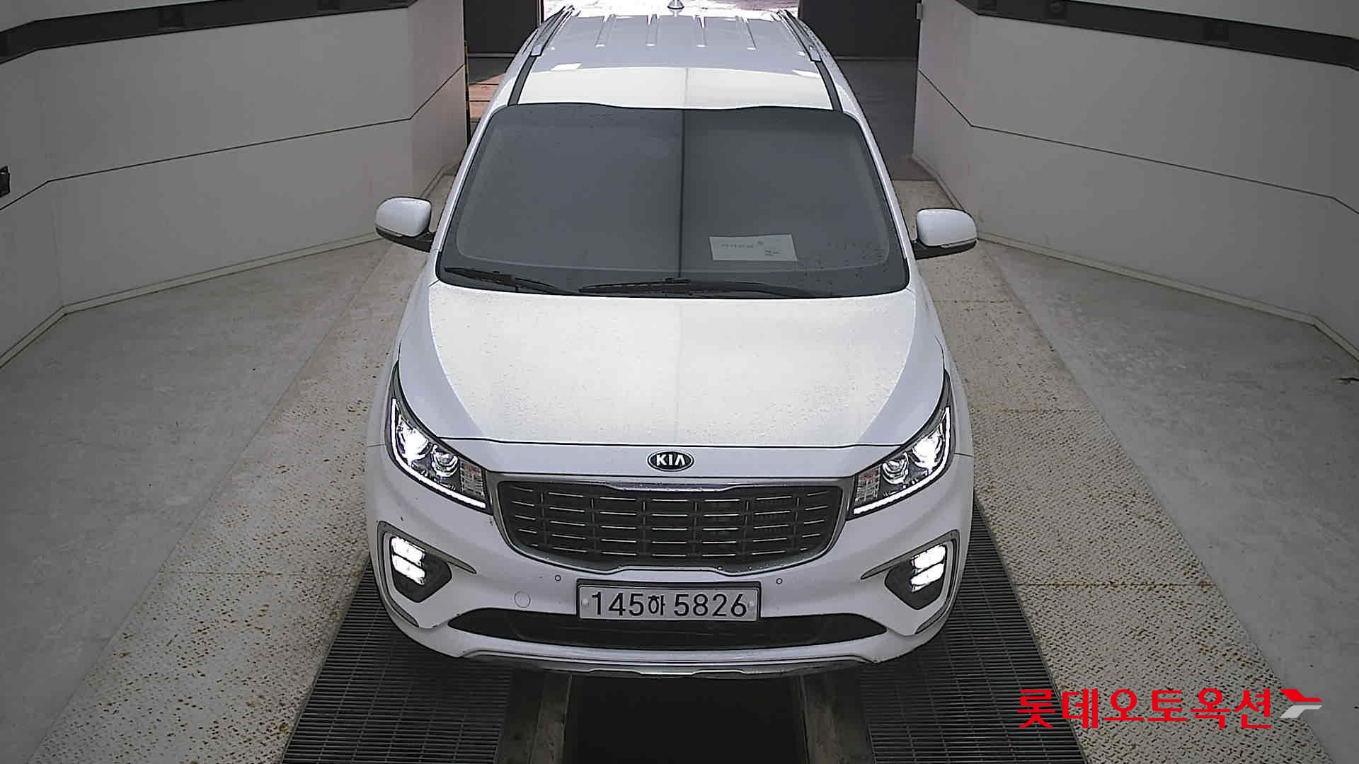 Kia Carnival id 3471529 из Кореи 8