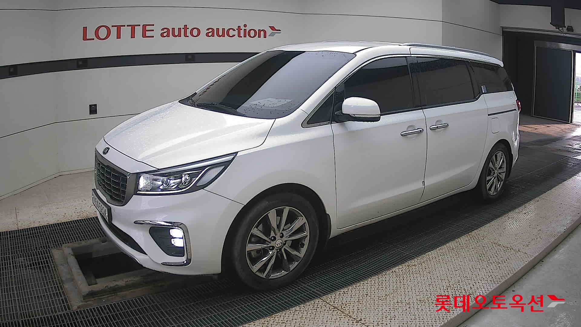 Kia Carnival id 3471529 из Кореи 13