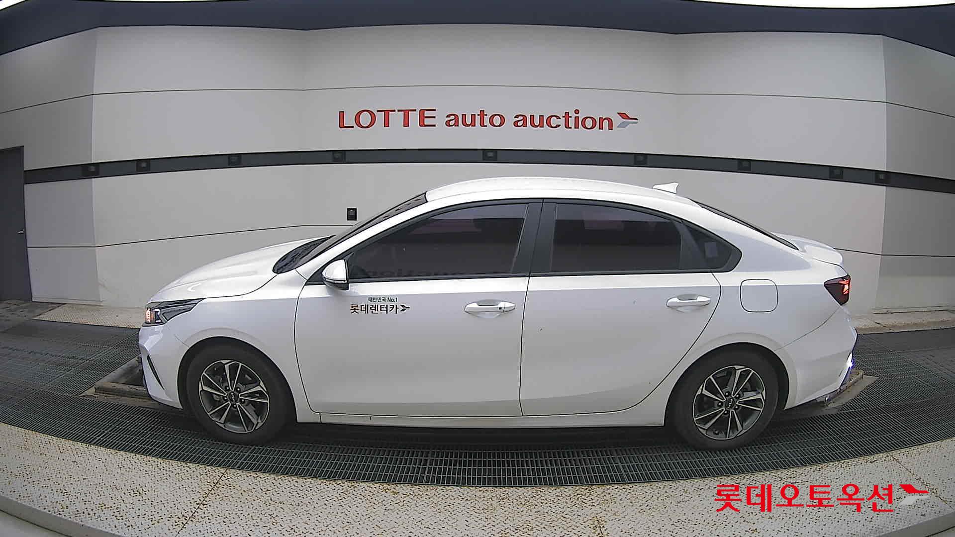 Kia K3 id 3466847 из Кореи 7