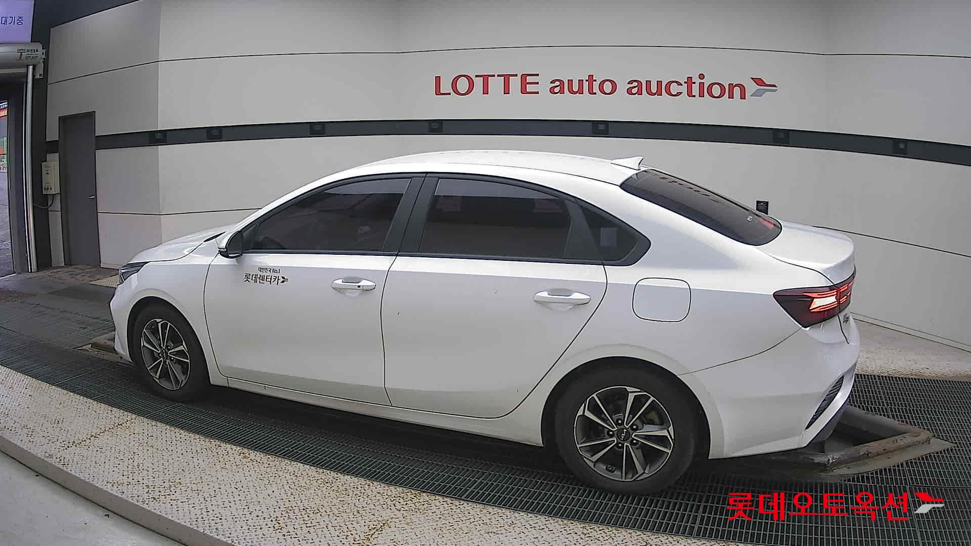 Kia K3 id 3466847 из Кореи 11