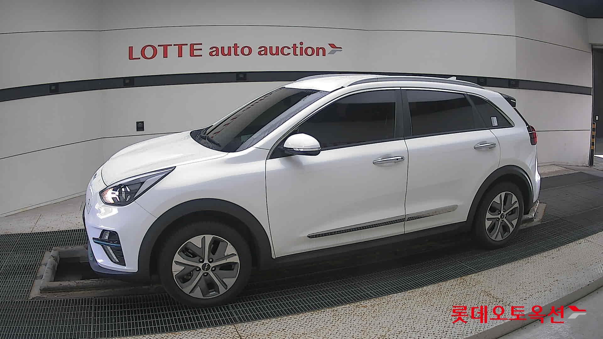 Kia Niro EV id 3476487 из Кореи 12