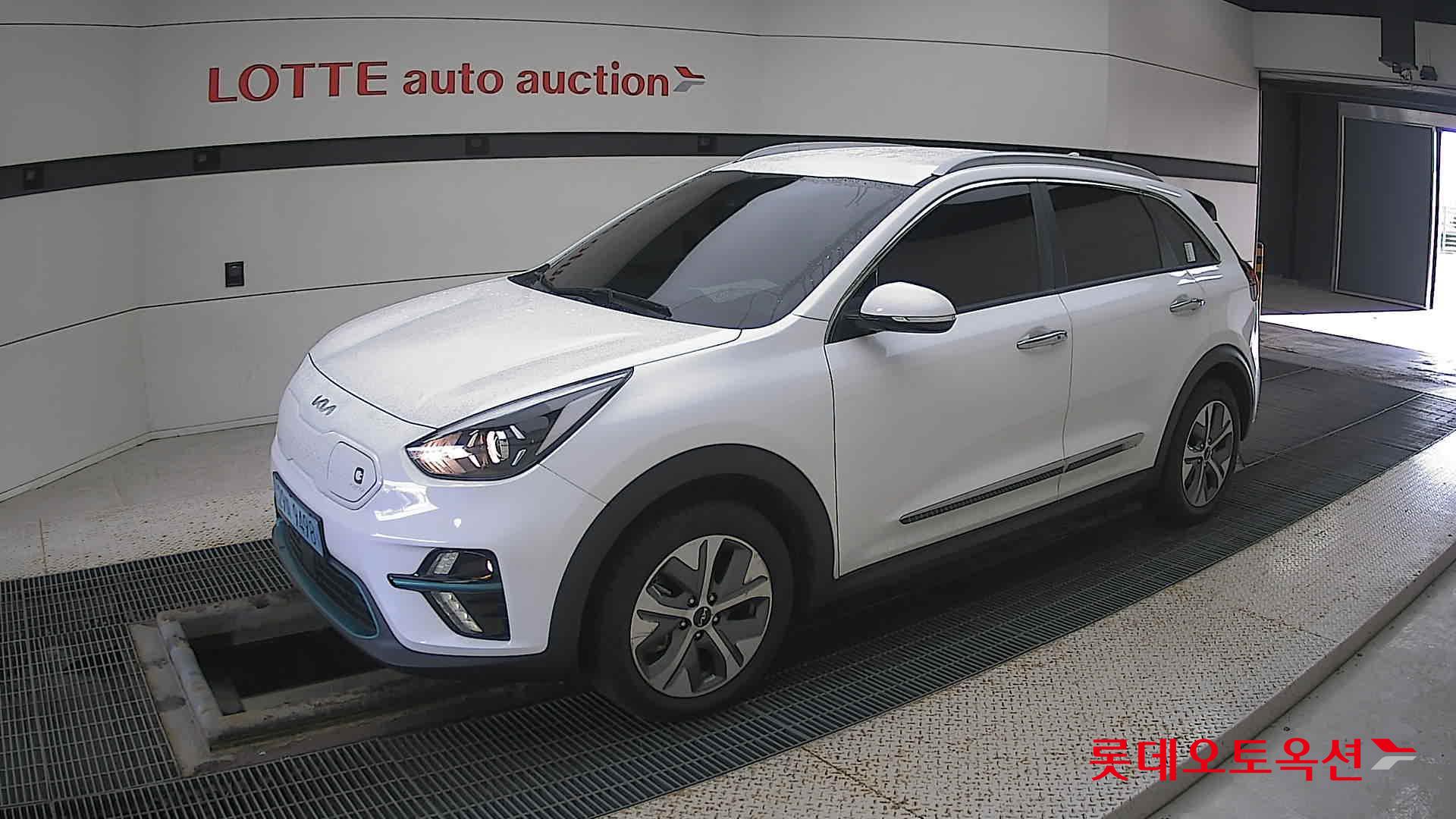 Kia Niro EV id 3476487 из Кореи 13