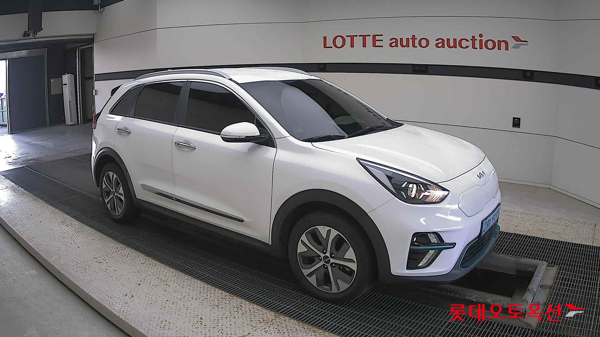 Kia Niro EV id 3476487 из Кореи 16