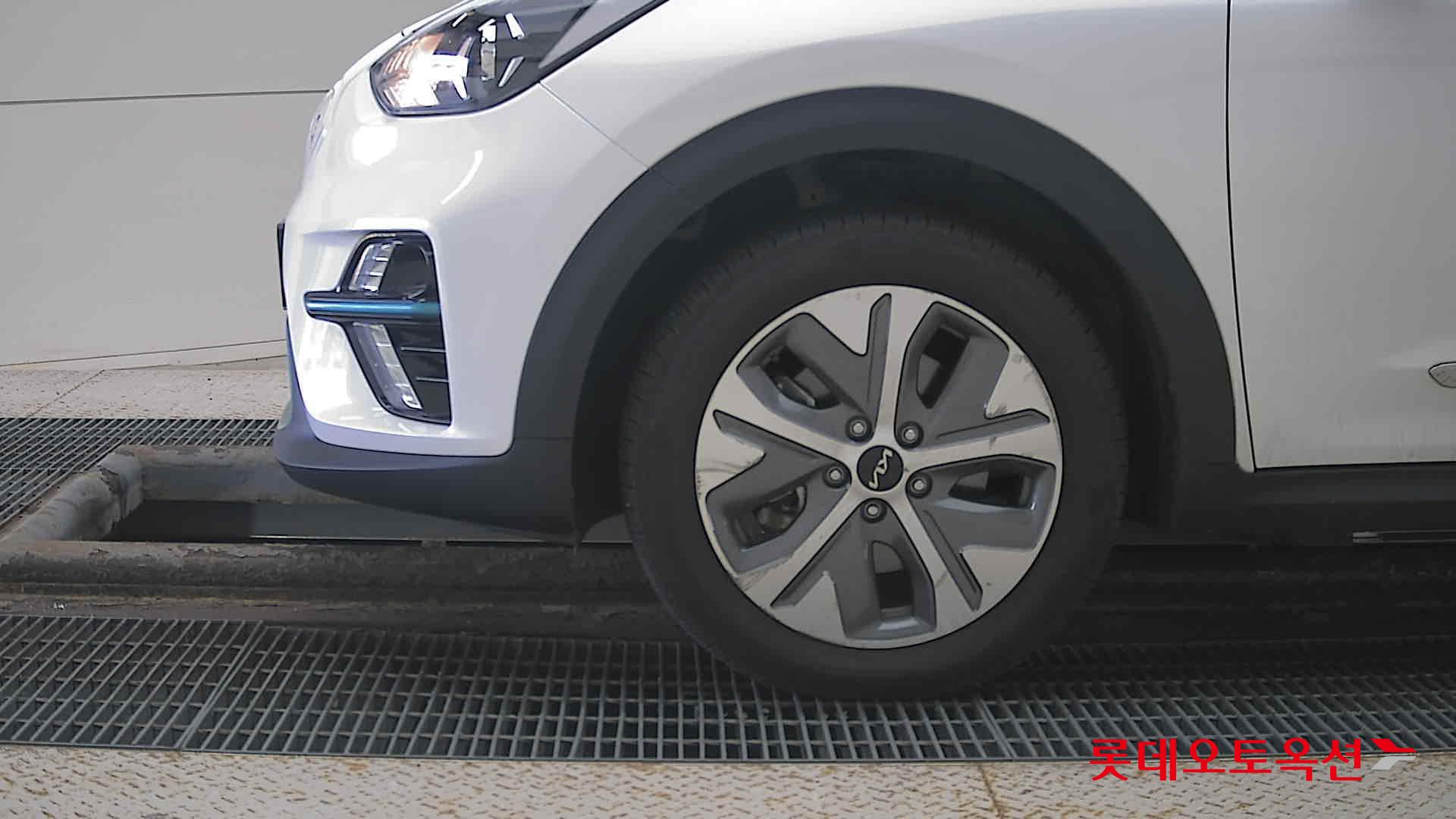 Kia Niro EV id 3476487 из Кореи 21