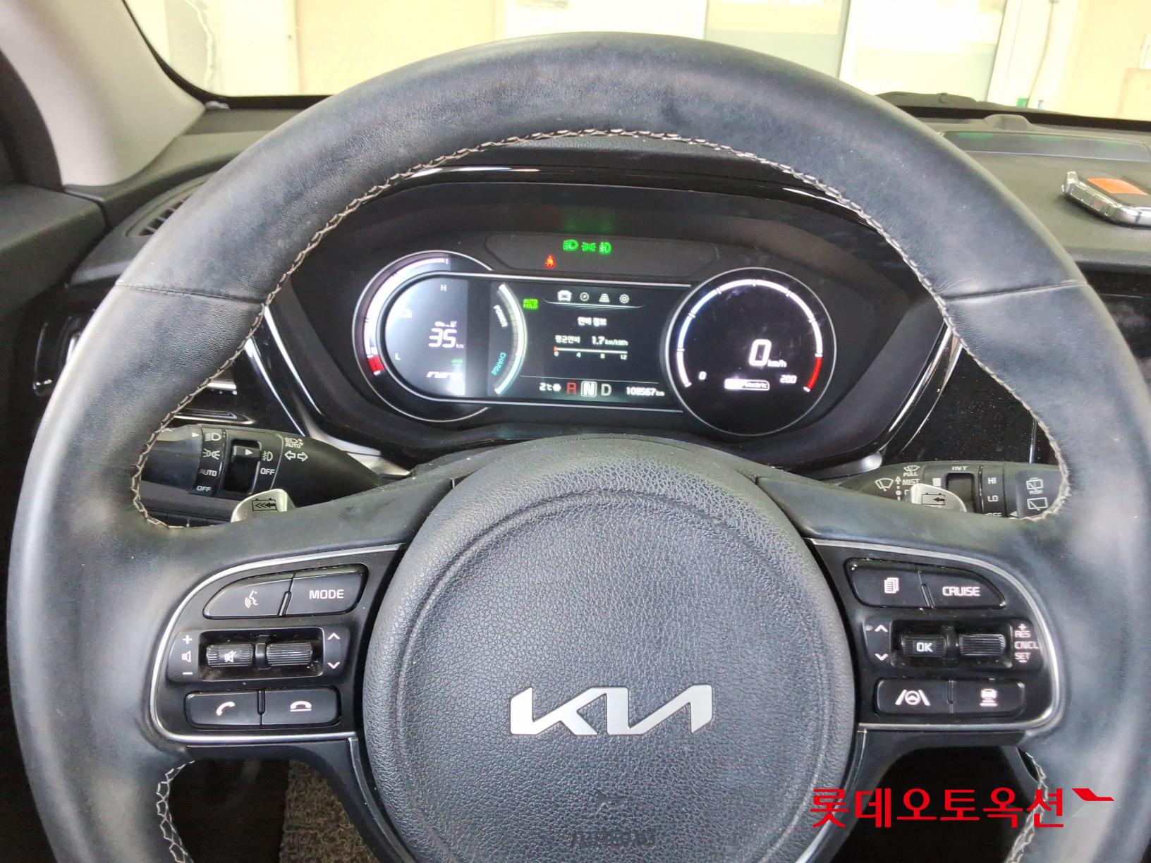 Kia Niro EV id 3476487 из Кореи 29