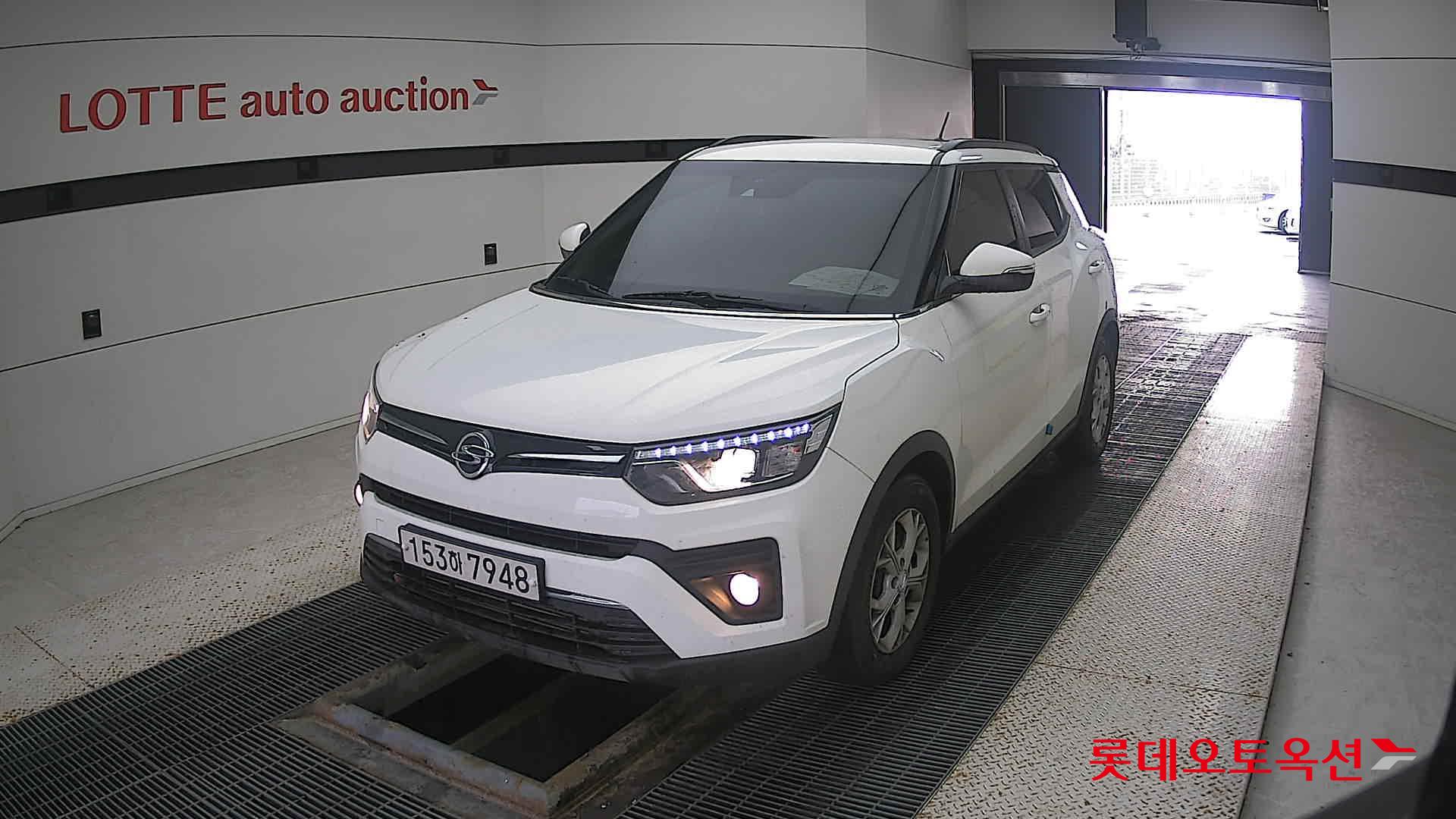 SsangYong Tivoli 2021 Grand White из Кореи