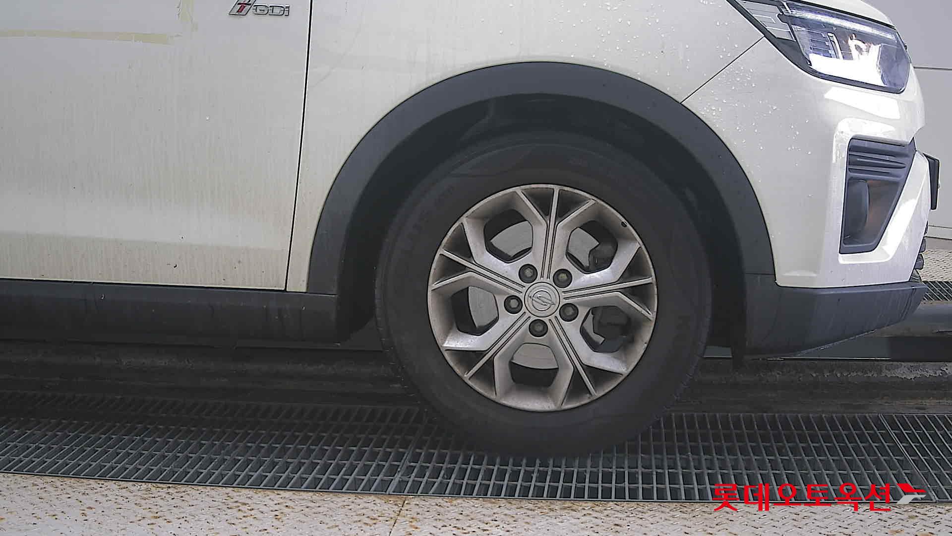 SsangYong Tivoli id 3471596 из Кореи 23