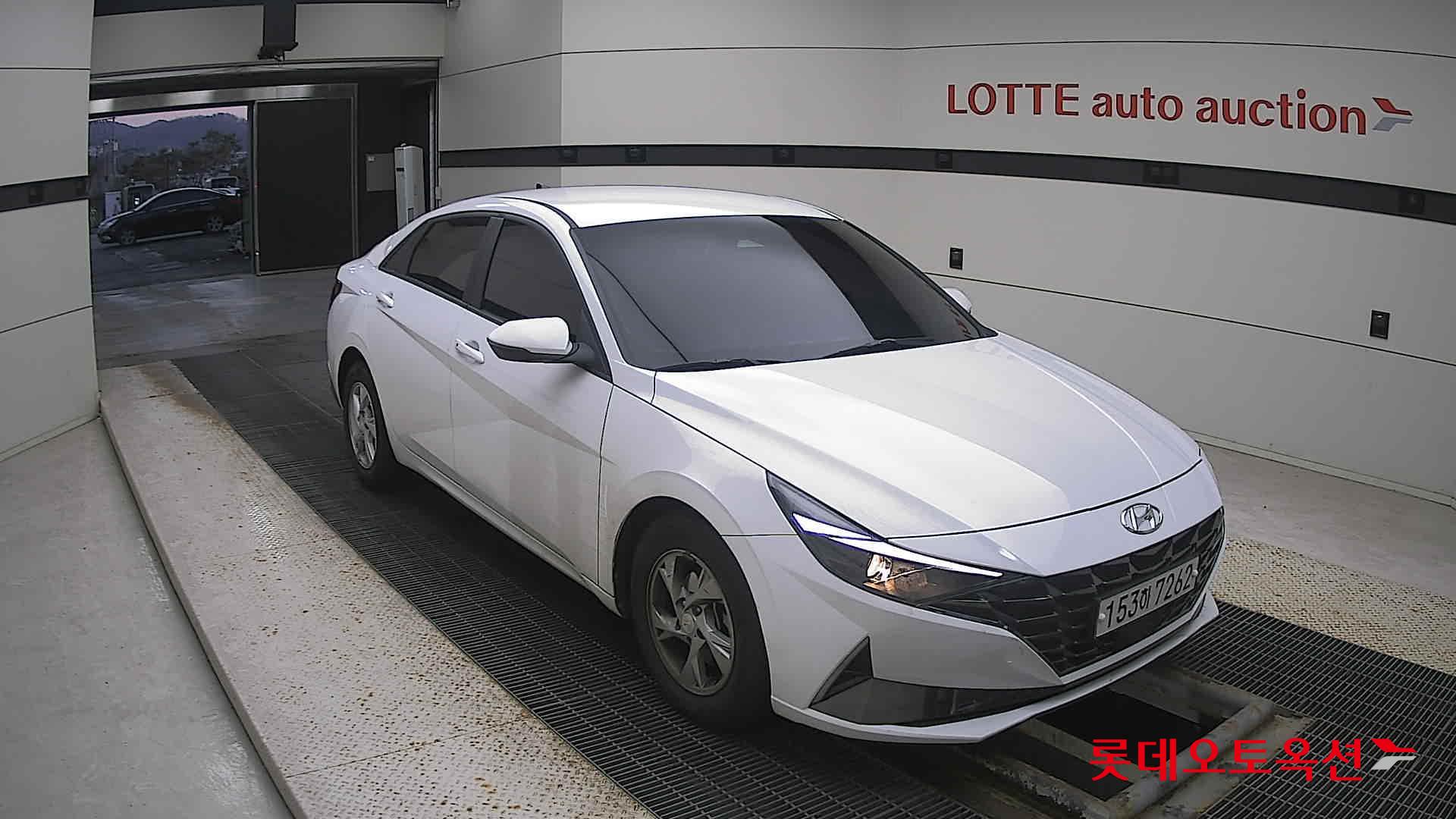 Hyundai Avante 2021 Polar White из Кореи, фото 2