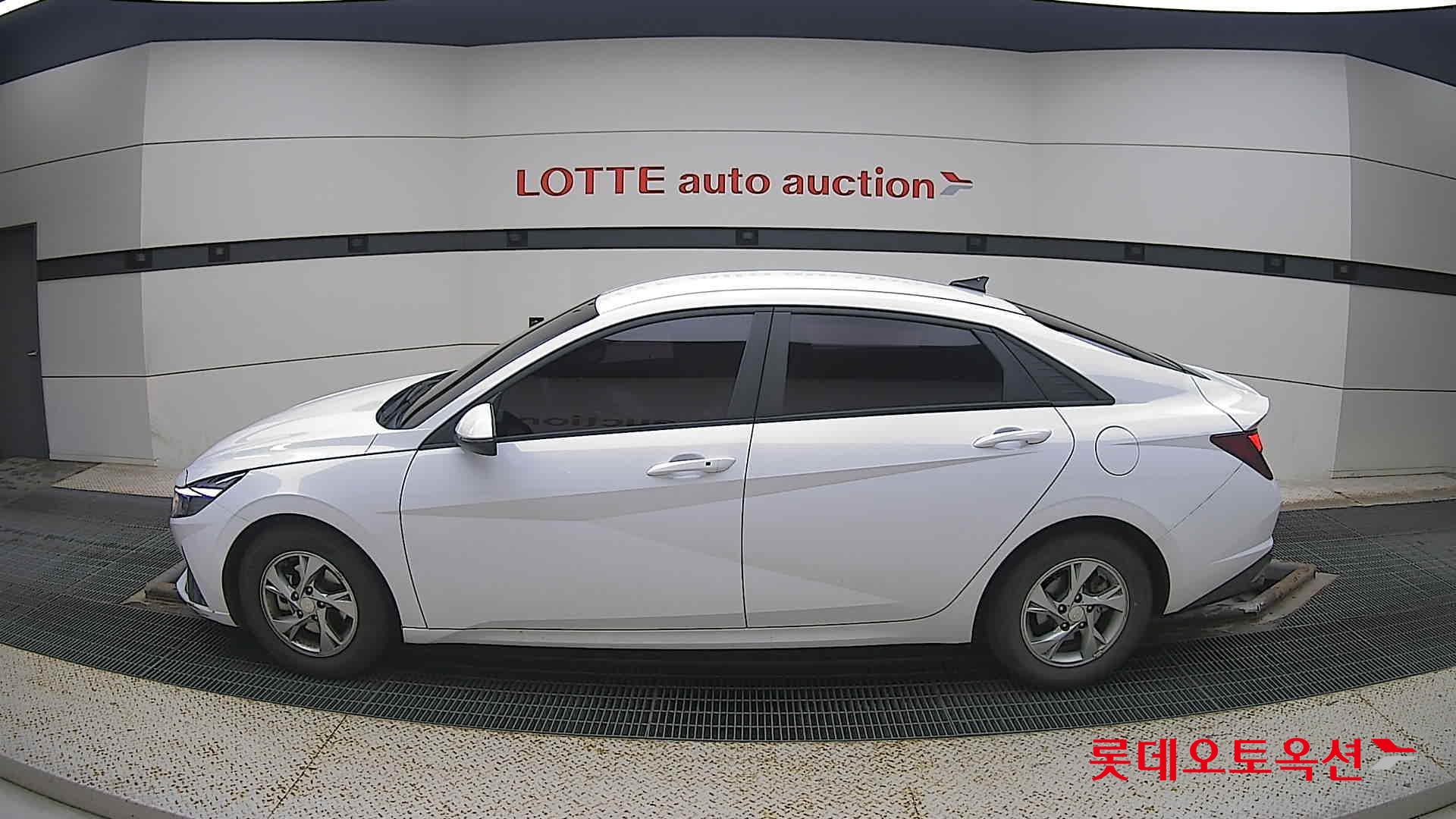 Hyundai Avante id 3471633 из Кореи 7