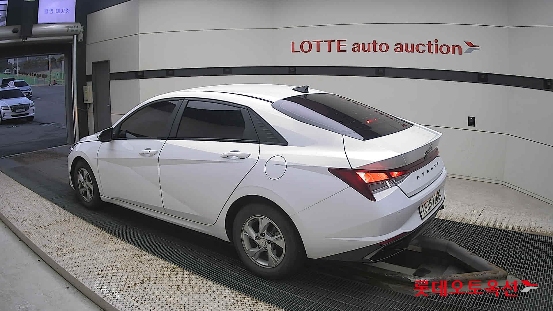 Hyundai Avante id 3471633 из Кореи 10