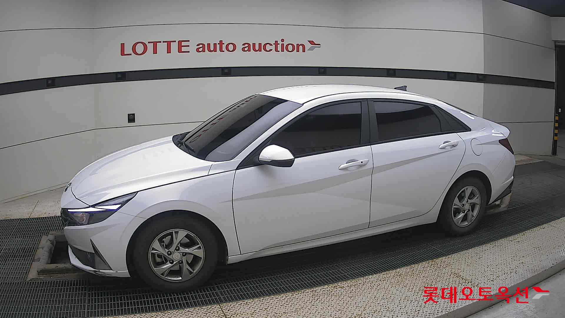 Hyundai Avante id 3471633 из Кореи 12