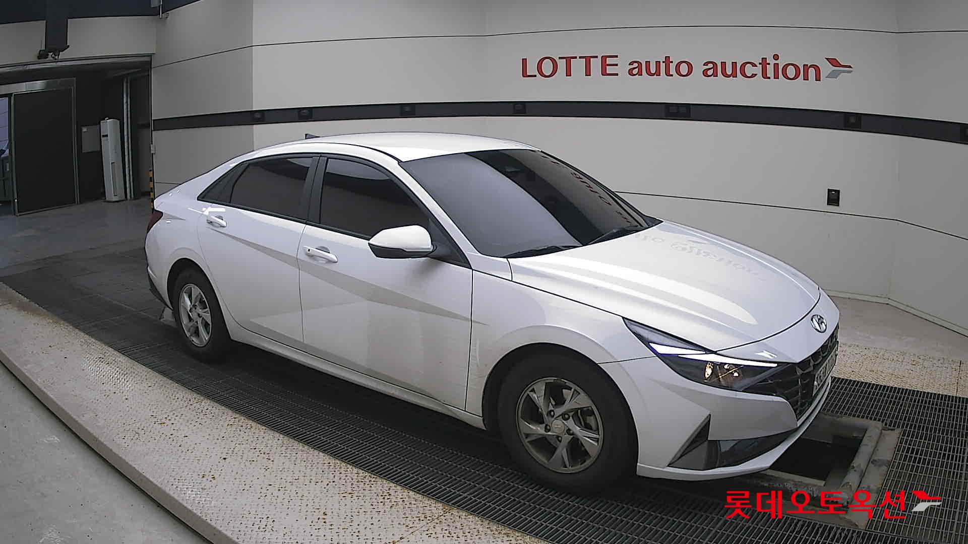 Hyundai Avante id 3471633 из Кореи 16