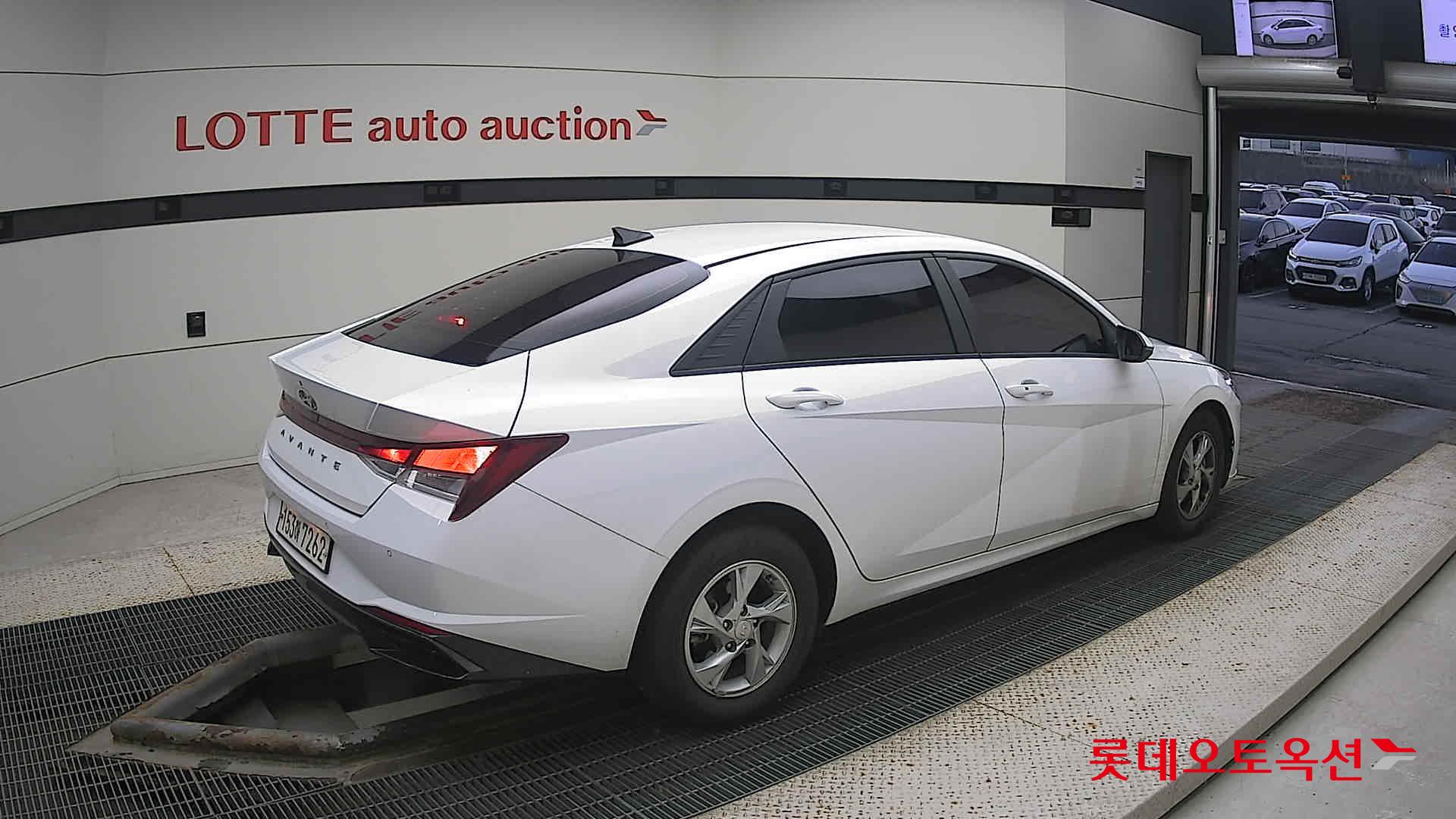 Hyundai Avante id 3471633 из Кореи 19