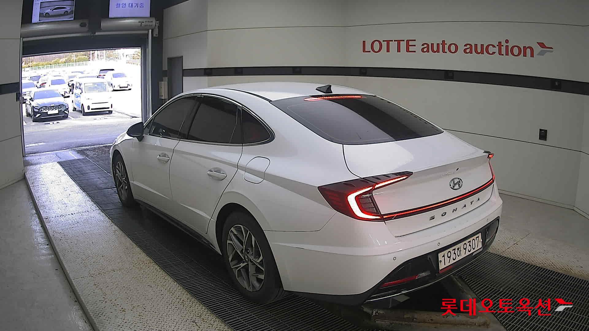 Hyundai Sonata 2022 Creamy White Pearl (optional) из Кореи, фото 6