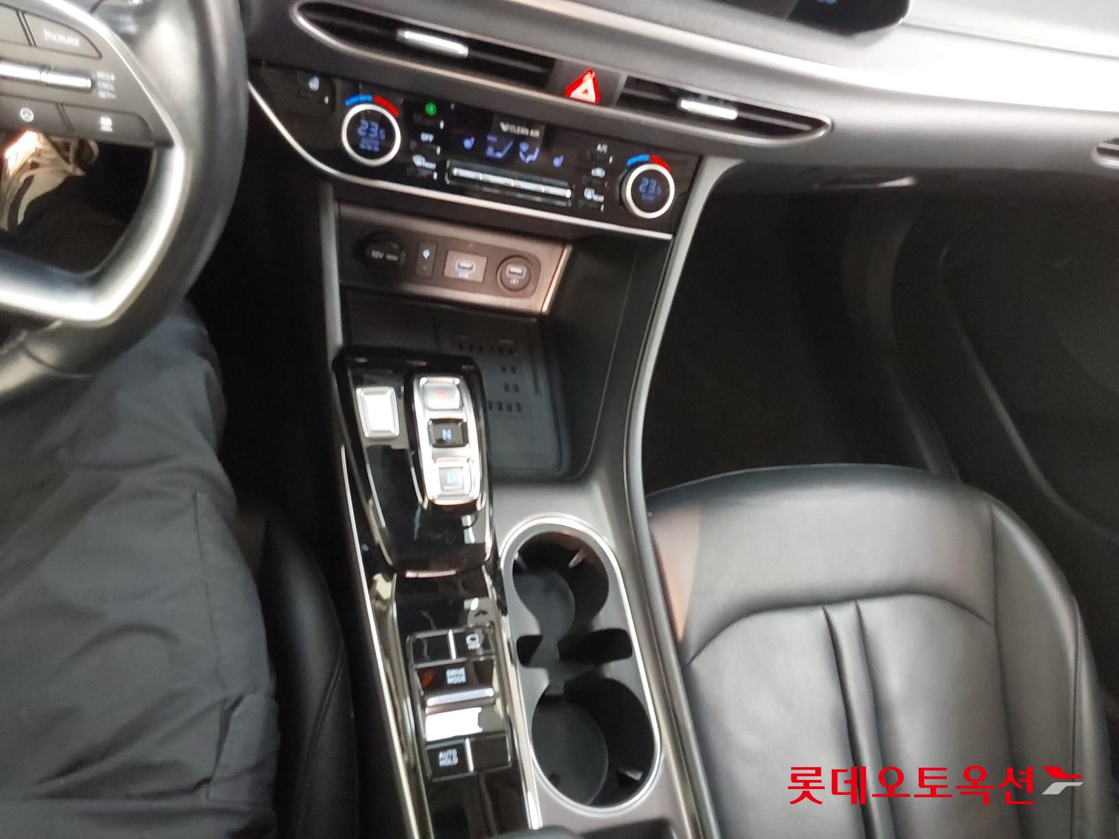 Hyundai Sonata id 3466838 из Кореи 33