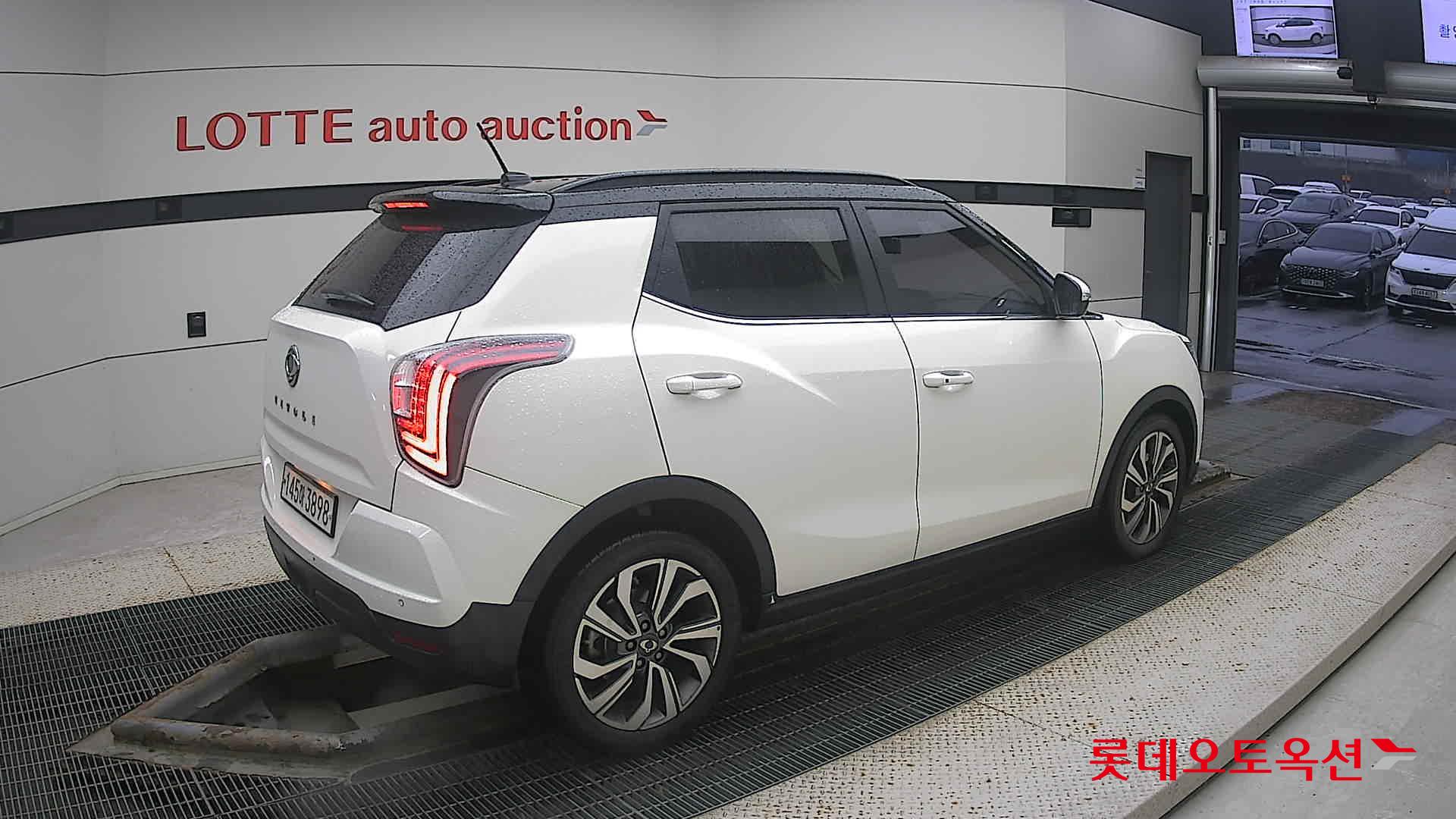 صورة إضافية