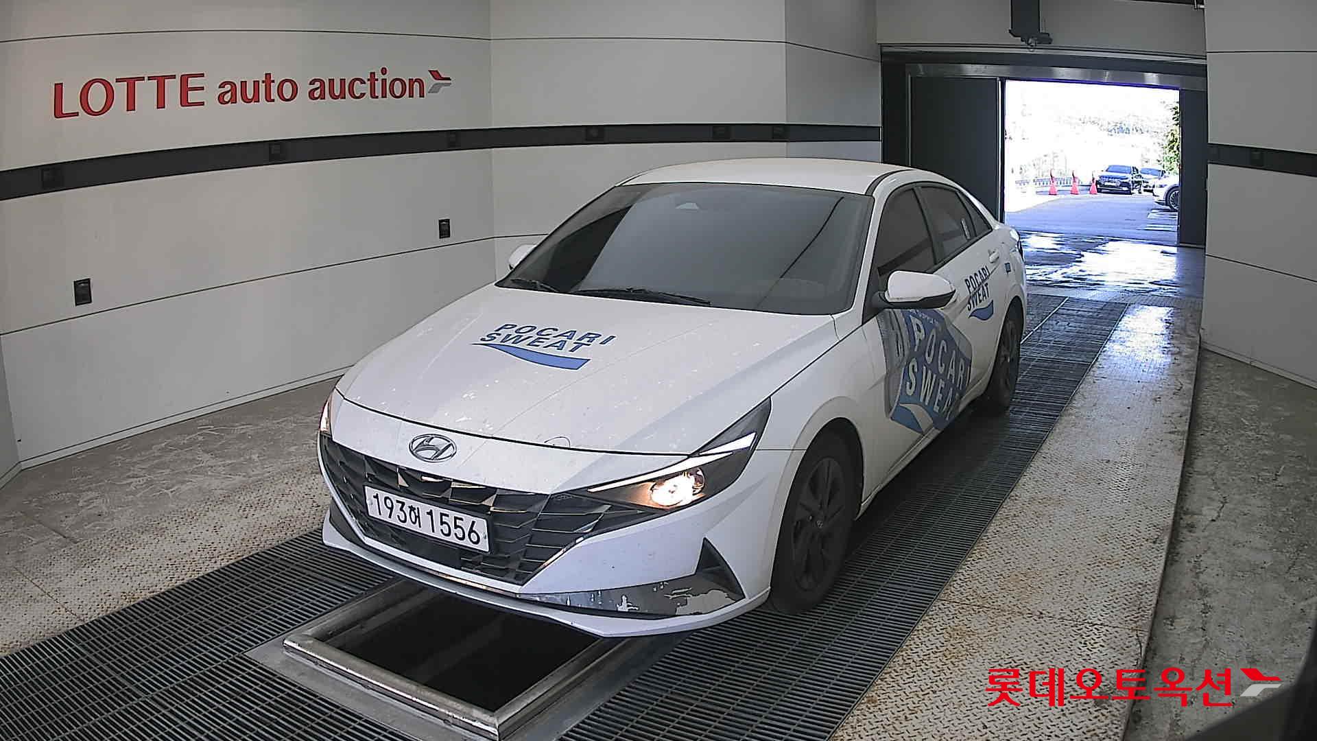 2022 - hyundai avante