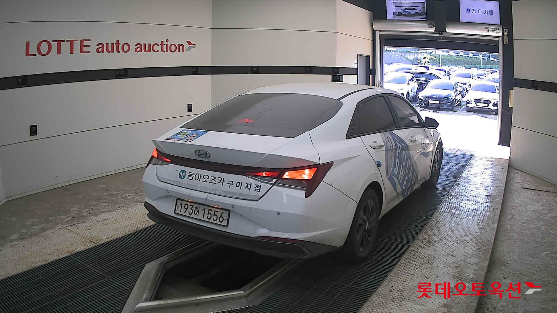 2022 - hyundai avante