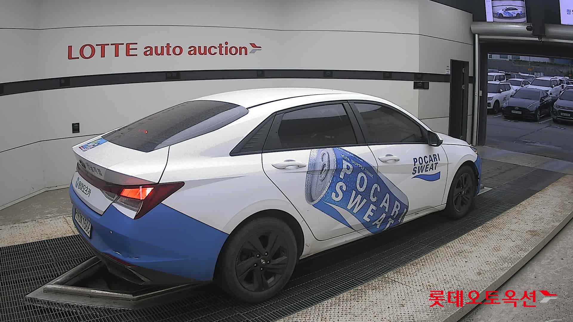2022 - hyundai avante
