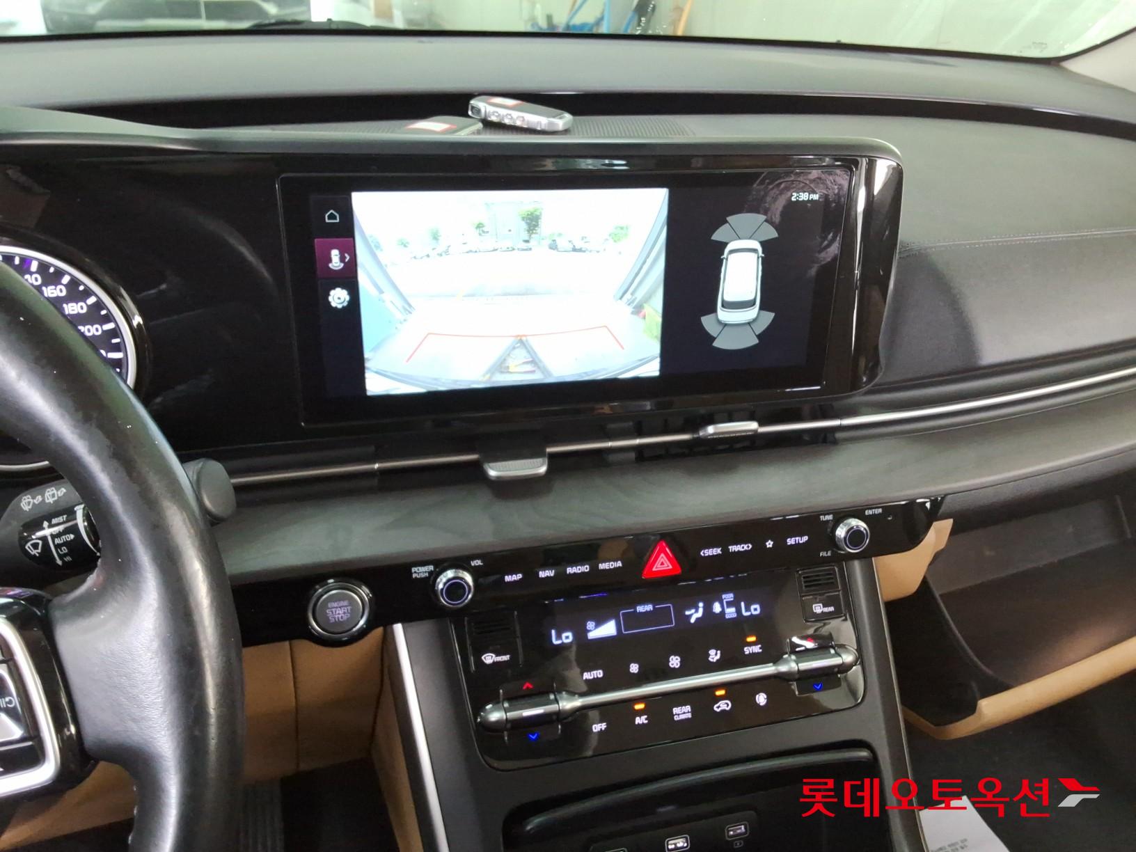 2022 - kia carnival