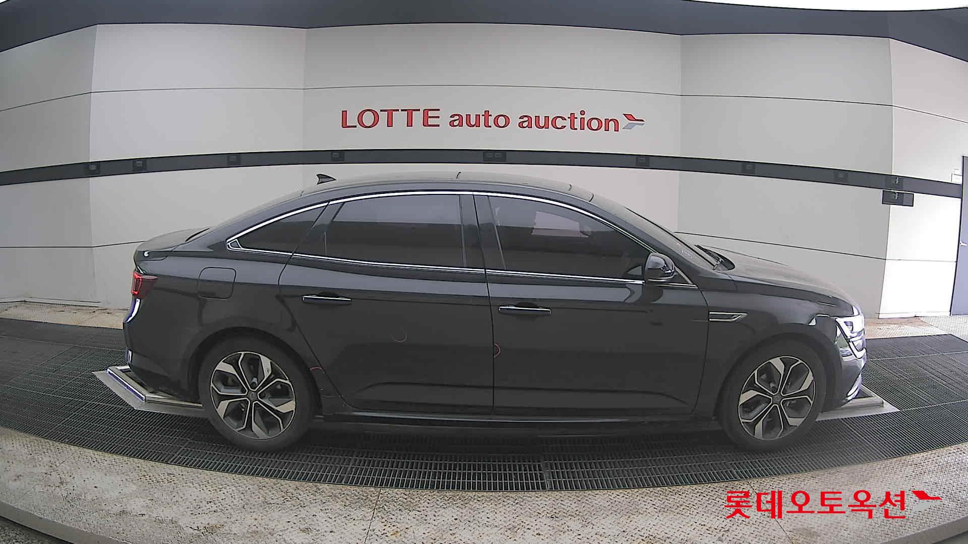 Renault Samsung SM6 - 21