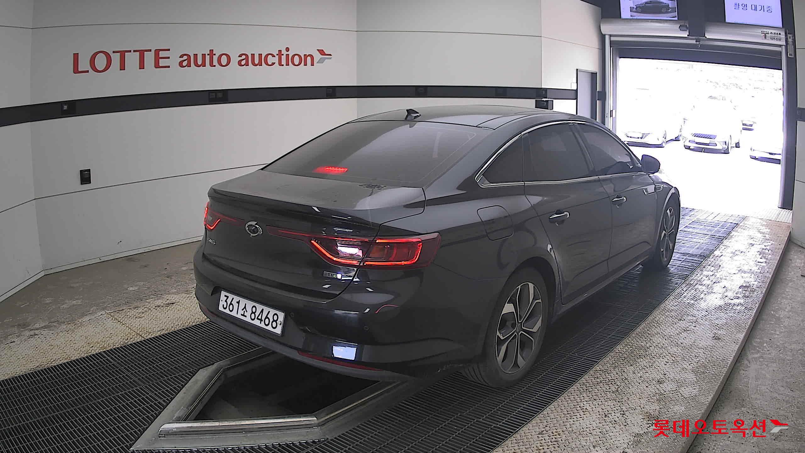 Renault Samsung SM6 - 5