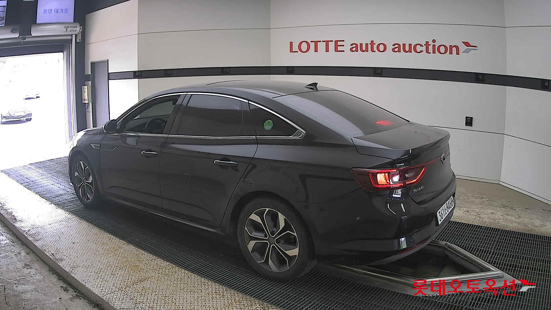 Renault Samsung SM6 - 15