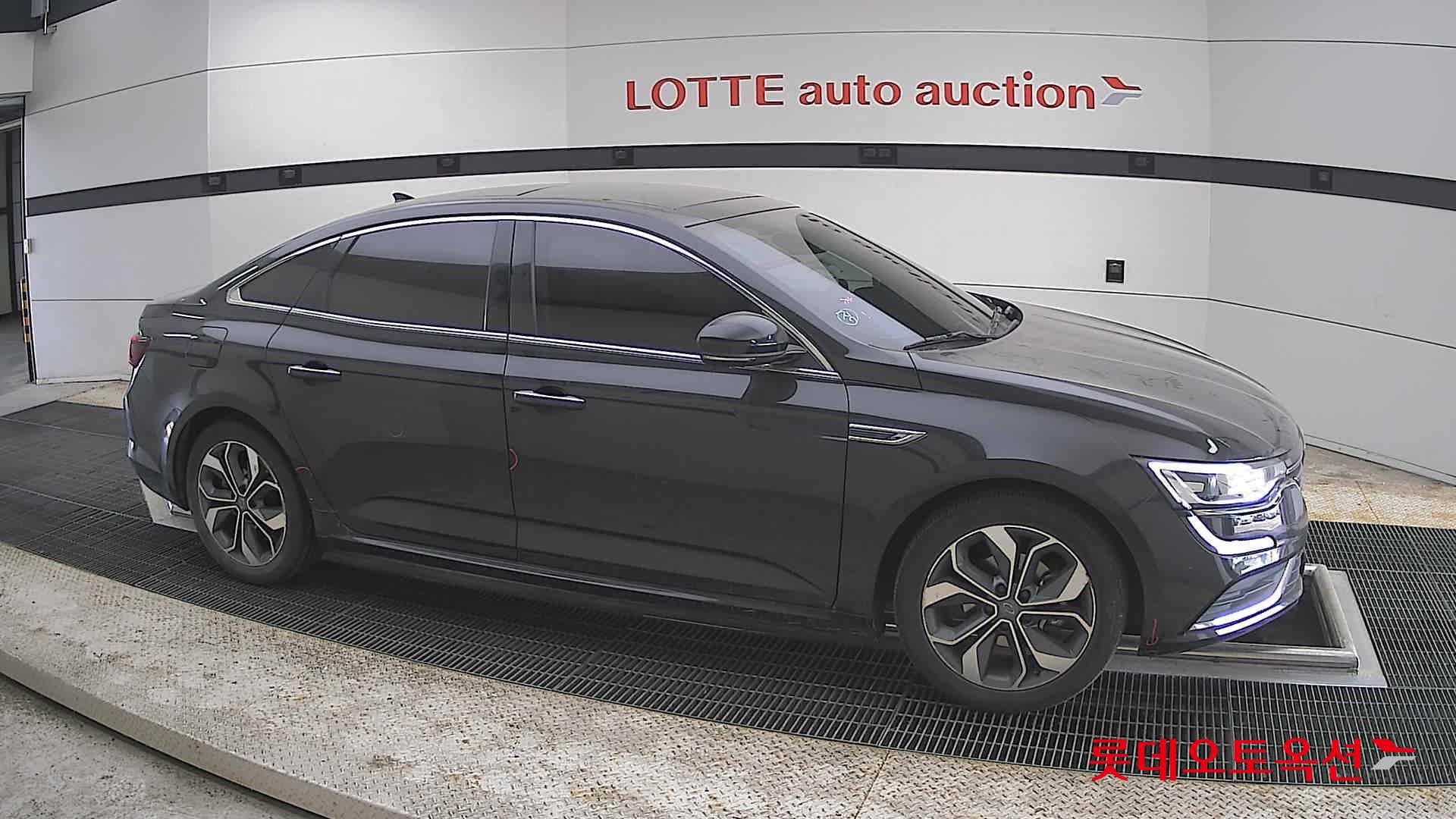 Renault Samsung SM6 - 22