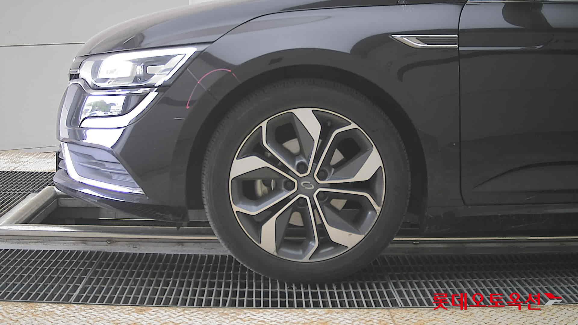 Renault Samsung SM6 - 25