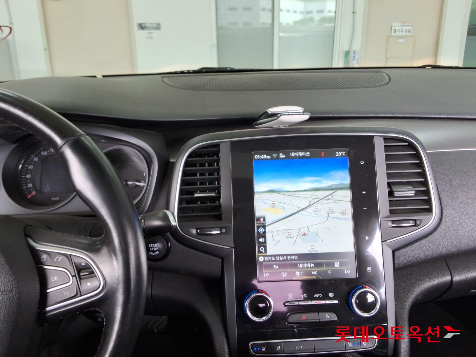 Renault Samsung SM6 - 32